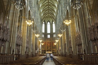 England, West Sussex, Shoreham-by-Sea, Lancing College Chapel interior view of the Nave. 
Photo :