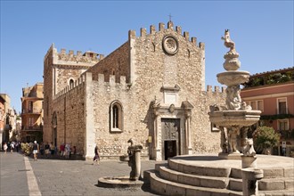 Italy, Sicily, Taormina, Piazza Del Duomo and Corso Umberto Cathedral of San Nicolo and baroque