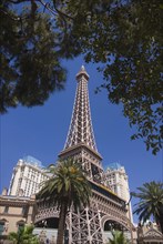 USA, Nevada, Las Vegas, The Paris Hotel and Casino. 
Photo : Chris Penn