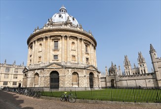 The Radcliffe Camera built by James Gibbs between 1737 and 1749 forms part of University's Bodleian Library