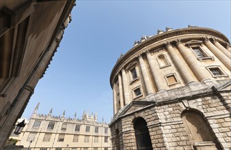 The Radcliffe Camera built by James Gibbs between 1737 and 1749 forms part of University's Bodleian Library