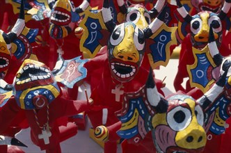 Venezuela, San Francisco de Yare, Brightly coloured masks of Devil Dancers. Photo : Sophie Molins