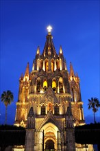 Mexico, Bajio, San Miguel de Allende, La Parroquia de San Miguel Arcangel neo-gothic exterior