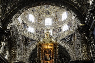 Mexico, Puebla, Baroque Capilla del Rosario or Rosary Chapel in the Church of Santo Domingo.