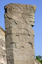 Mexico, Veracruz, Papantla, El Tajin archaeological site Stone carving at Monument 5. Photo : Nick