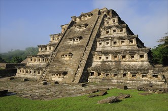 Mexico, Veracruz, Papantla, El Tajin archaeological site Pyramide de los Nichos. Photo : Nick