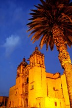 Mexico, Oaxaca, Santo Domingo Church Baroque exterior at night. Photo : Nick Bonetti