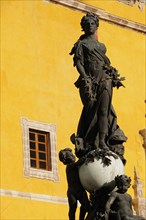 Mexico, Bajio, Guanajuato, Belle Epoque statue of Peace in Plaza de la Paz the Plaza of Peace also
