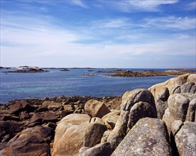 France, Cotes d Amor, Brittany, Cote de Granit Rose. Boulders and rocky islets on sea coast near