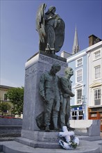 Ireland, County Cork, Cobh, Memorial to the victims of the Lusitania sinking. Photo : Hugh Rooney