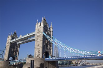 England, London, Tower Bridge with HMS Belfast visible. Photo : Stephen Rafferty