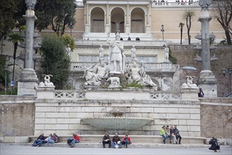 Italy, Lazio, Rome, Fountain in Piazza del Popolo. 
Photo Stephen Rafferty / Eye Ubiquitous