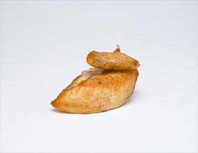 Food, Cooked, Poultry, Single fried chicken quarter on a white background.