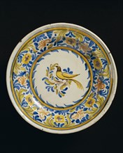 Tin-glazed earthenware decorated with polychromeSpainValenciaManises1850-1900