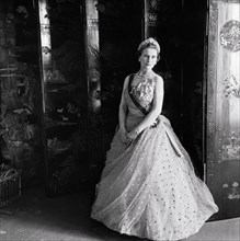 Alice Montague Douglas-Scott, Duchess of Gloucester, photo Cecil Beaton. England, 1938