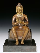 Statue représentant le bodhisattva Maitreya