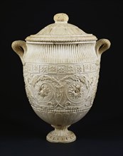 Piranesi, Vase and cover