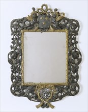Mirror with the Hildyard family arms. England, 1677