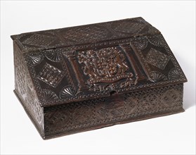 Oak Writing Box.England, 1659
