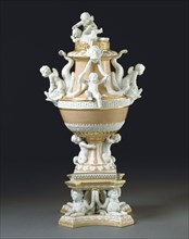 Large fountain vase, by Jacques Saly. England, late 18th century