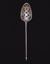 Mote Spoon, by Thomas and William Chawner. London, England, mid-18th century