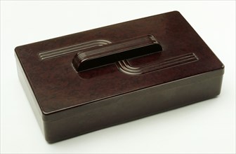 Cigarette box. Early 20th century