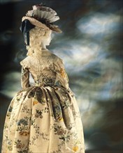 Dress, by Anna Maria Garthwaites. England, late 18th century