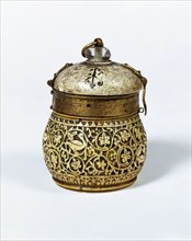 Box. Egypt or Syria, 8th-9th century
