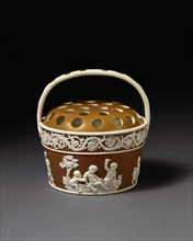 Basket, by Spode. Stoke-on-Trent, England, 19th century