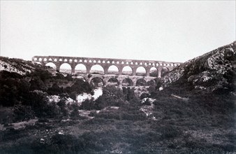 Baldus, Nîmes, Le pont du Gard