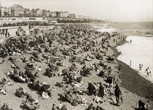 The beach at Brighton, Sussex (1930)