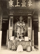 China, temple and war idol