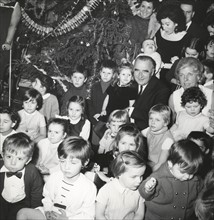 Christmas celebration for children at the Hotel Matignon, 1967
