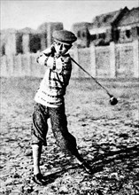 Pu Yi plays golf in Tianjin