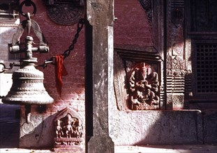 Square Durbar, Patan, Vallée de Kathmandu, Népal.
Entrée du temple bouddhiste.