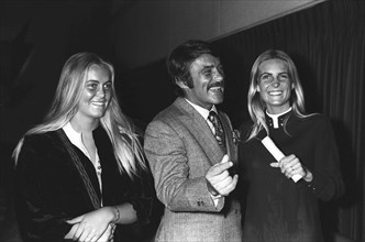 Robert Conrad With Daughters