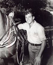 Entertainment News - April 2, 1959