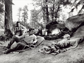 Entertainment News - April 3, 1959