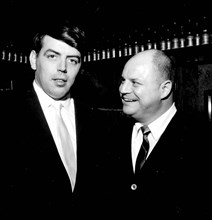 Vaughn Meader Obit