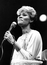 Dionne Warwick