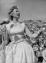 Dinah Shore