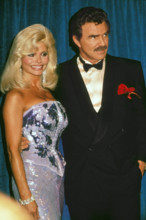 BURT REYNOLDS with LONI ANDERSON at the Emmy Awards in 1991. (Credit Image: © Globe