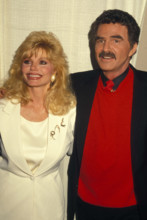 BURT REYNOLDS with LONI ANDERSON in 1992. (Credit Image: © Globe Photos/ZUMAPRESS.com)