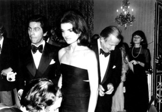 Jackie Kennedy Onassis And Valentino