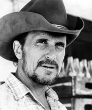 Jan. 1, 2011 - ROBERT DUVALL IN A SCENE FROM ''TENDER MERCIES''..1983.(Credit Image: © Globe