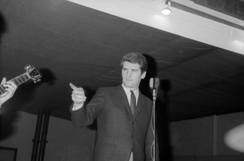 Eddy Mitchell in rehearsals, 1965