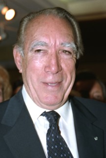 Anthony Quinn, 1990