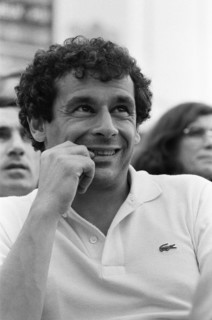 Francis Perrin (1987)