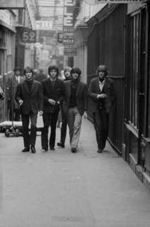 Le groupe de rock Les Tarés, 1964