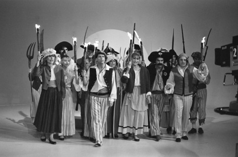 Emission télévisée "14 juillet : la révolution française, Chantez le moi" (1984)